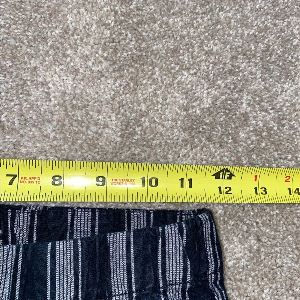 Brandy Melville Black and‎ Grey Striped Pants
